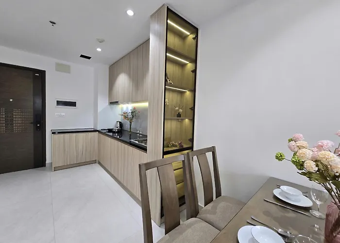 Soho Suites - Saigon Central, 5-Min-To-Bui Vien Street